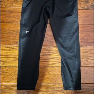 Fabletics Powerhold black Leggings. Size:M